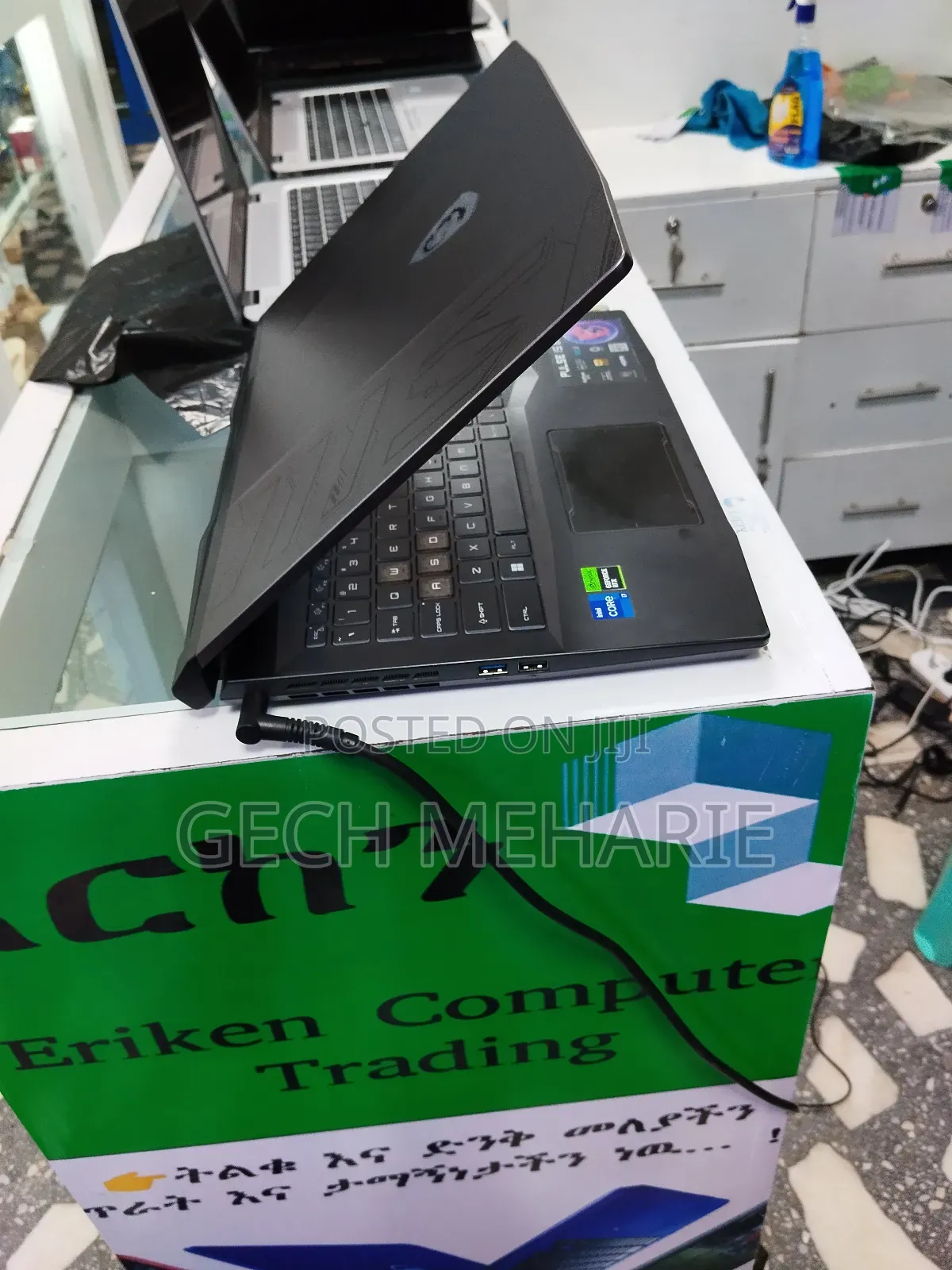 New Laptop MSI Pulse GL76 16GB Intel Core I7 SSD 1T
