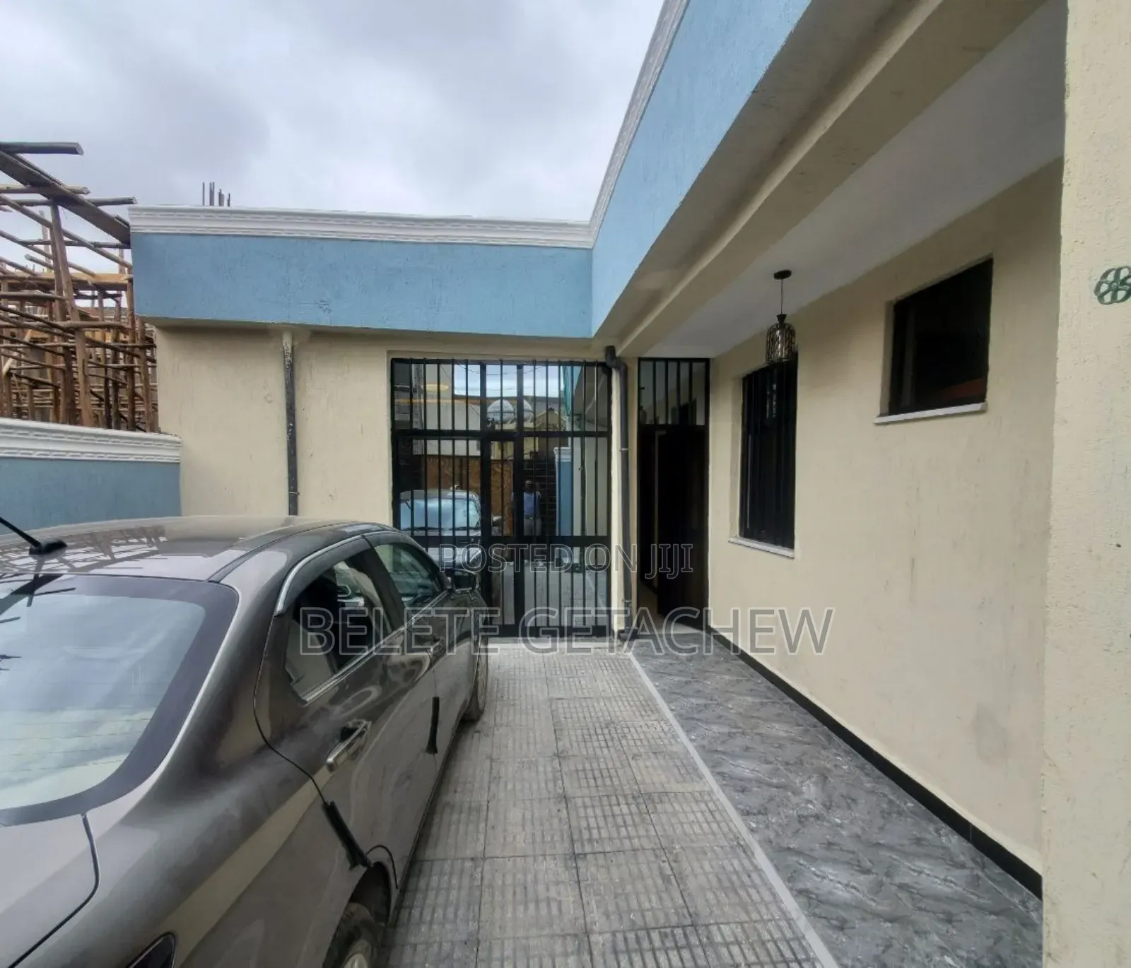 3bdrm House in Ayat, L- Shape House, Bole for sale