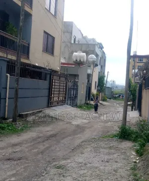 3bdrm House in Ayat, L- Shape House, Bole for sale