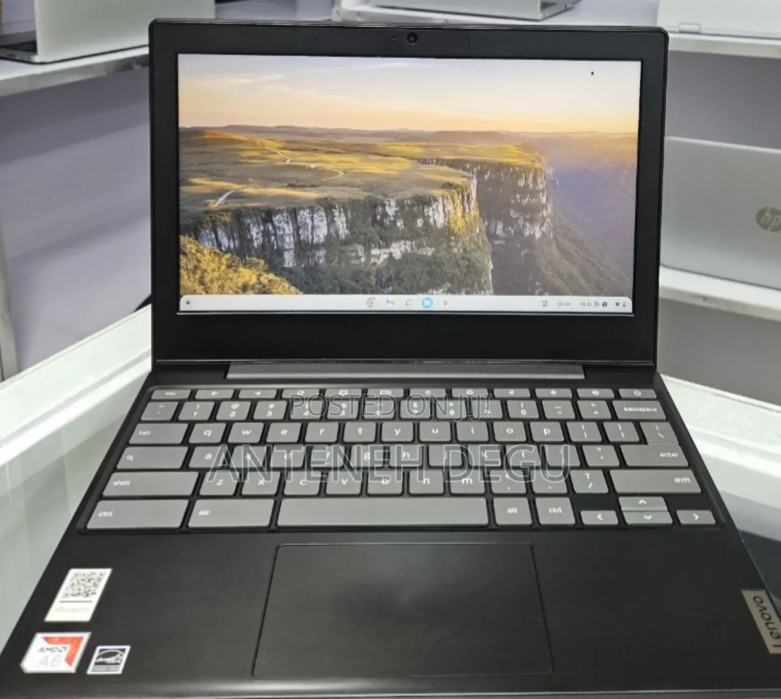 New Laptop Lenovo Chromebook C330 4GB Intel Pentium SSD 32GB