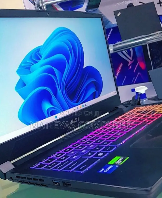 New Laptop MSI 16GB Intel Core I7 SSD 1T