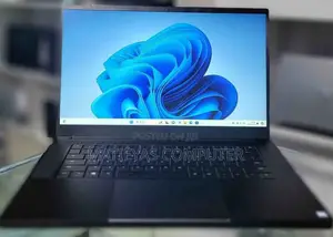 New Laptop Razer Blade 6GB Intel Core I7 SSD 512GB