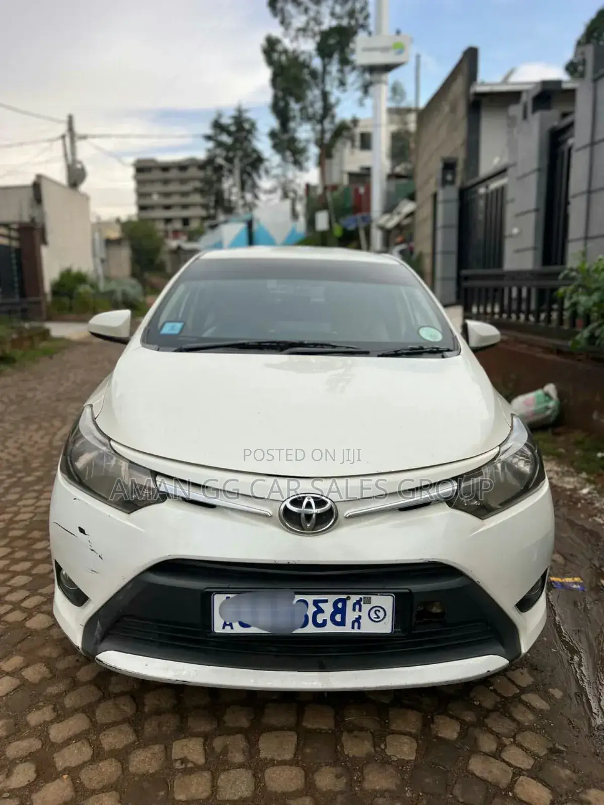 Toyota Yaris 2014 White