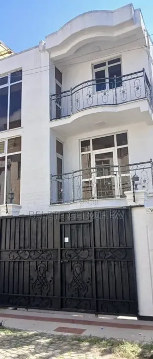 5bdrm House in Semit Fyelbet, G+2, Bole for sale