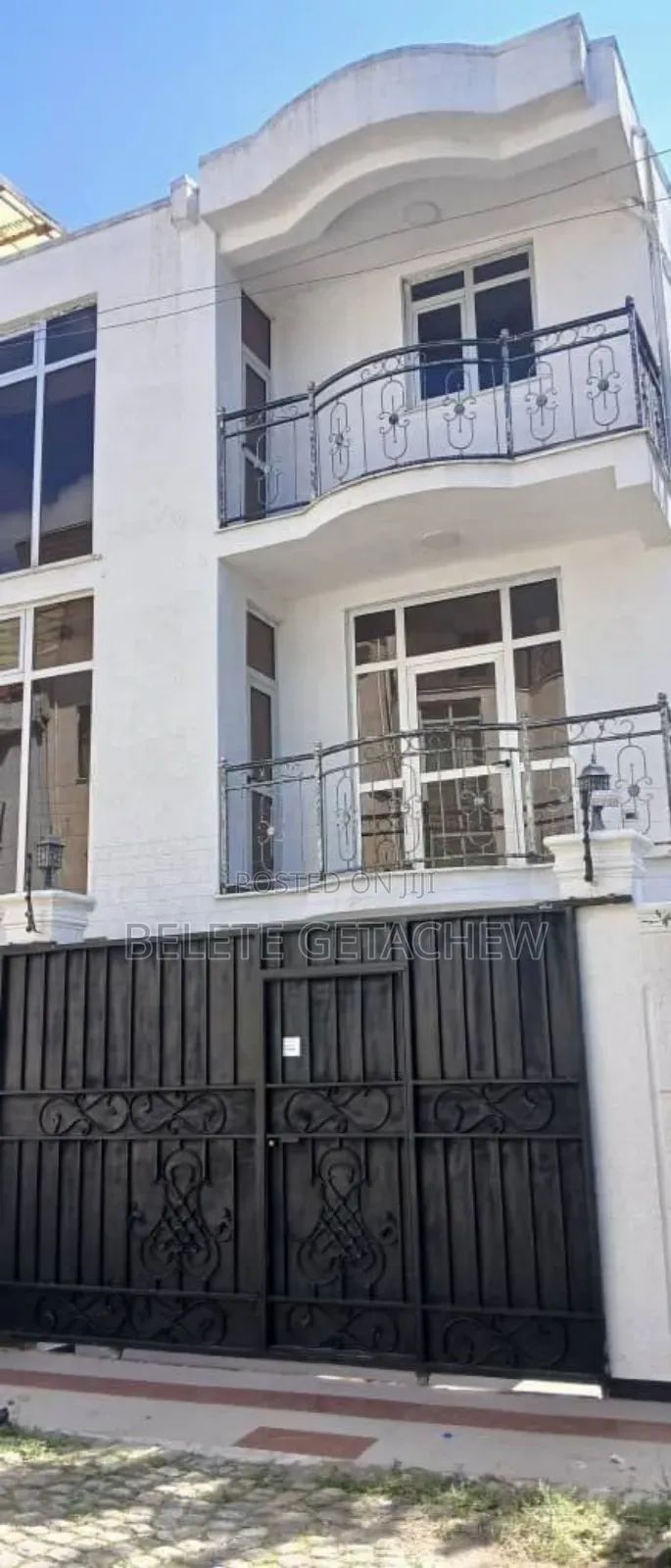 5bdrm House in Semit Fyelbet, G+2, Bole for sale