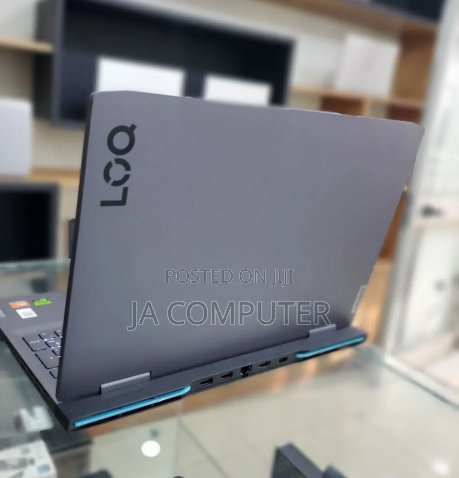 New Laptop Lenovo LOQ 15IRH8 16GB AMD Ryzen 7 SSD 512GB