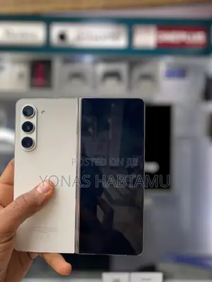 Photo - New Samsung Galaxy Z Fold 5 256 GB