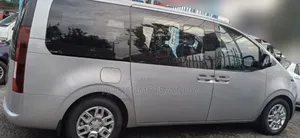 New Hyundai Staria 2022