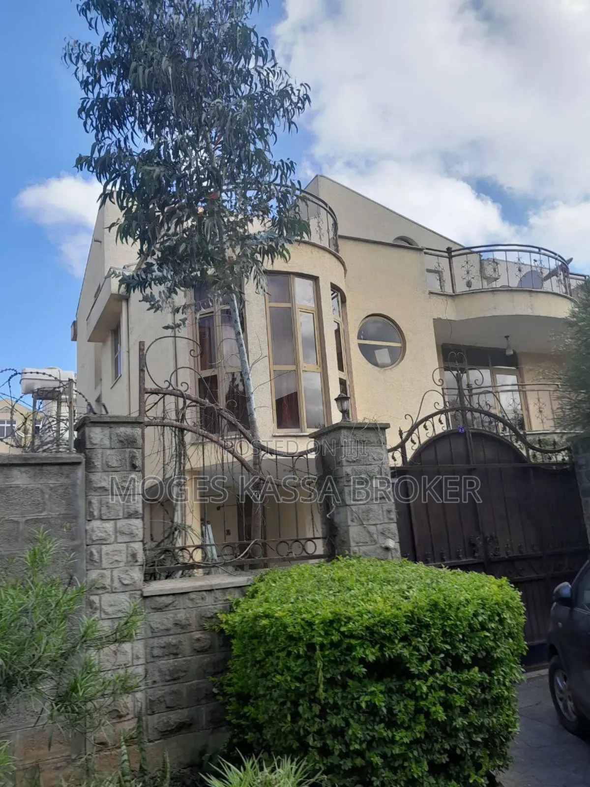 Furnished 5bdrm House in አያት ሰን ሻይን ሪል እስቴት, Yeka for sale