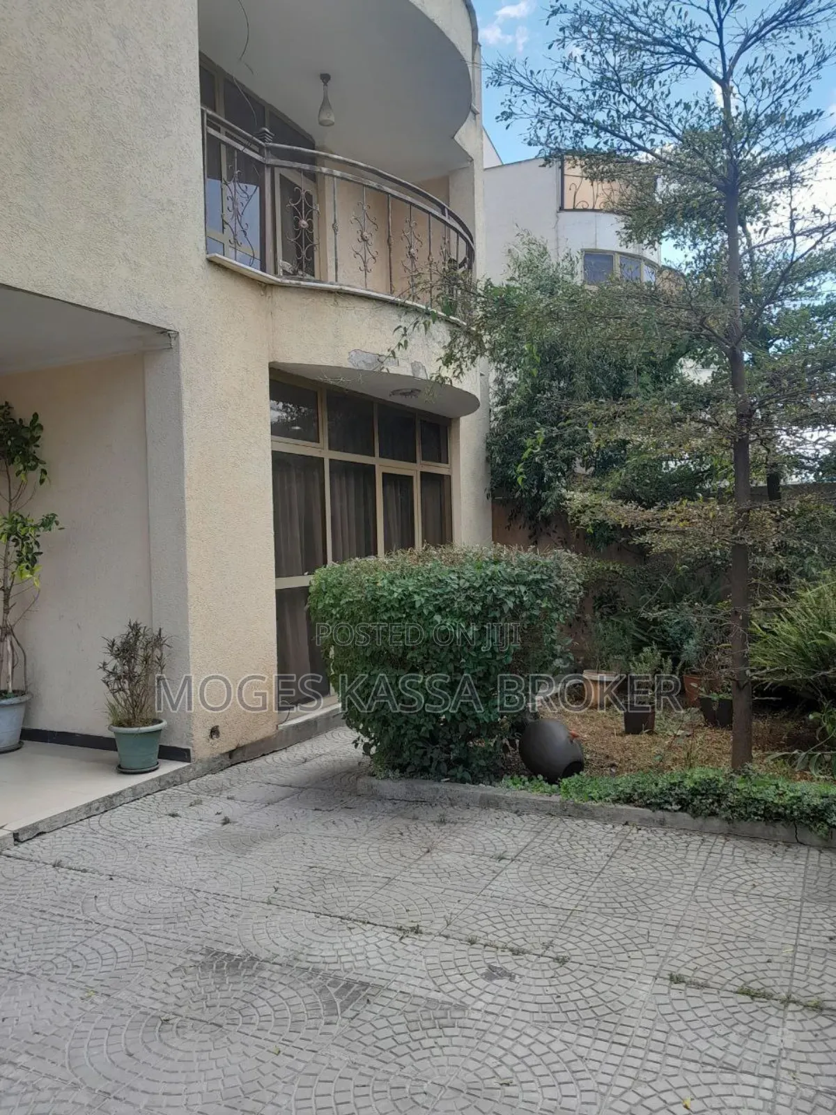 Furnished 5bdrm House in አያት ሰን ሻይን ሪል እስቴት, Yeka for sale