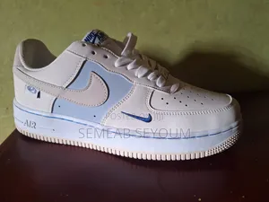 Photo - Brand New Nike Air Right Leg Shoes