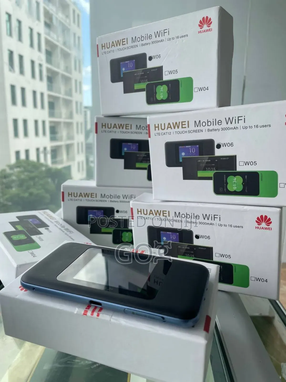 Huawei Touch Screen Portable Wireless Router