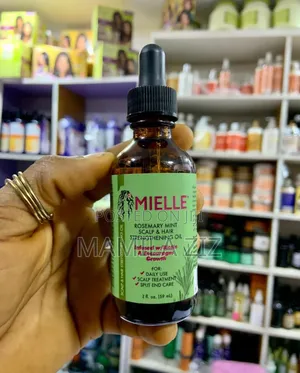 Photo - Mielle Rosemary Oil