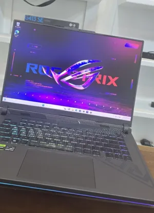 New Laptop Asus ROG Zephyrus G15 16GB Intel Core i7 SSD 512GB