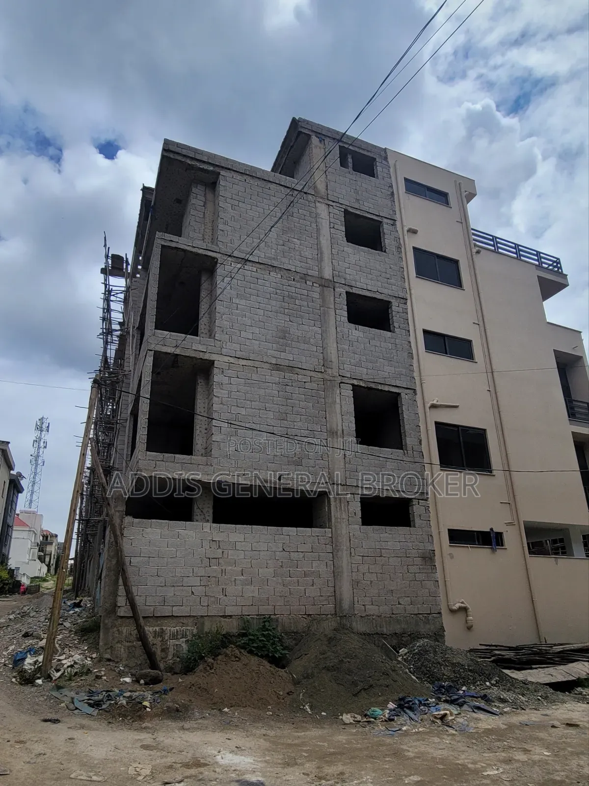 6bdrm House in ሀይሌ ጋርመንት, Nifas Silk-Lafto for sale