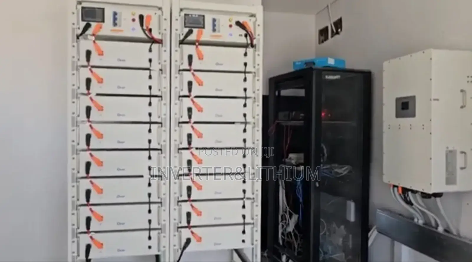 ሶላር ጀነሬተር(ድምጽ እና ጪስ አልባ መሆናቸዉ ለየት ያደርጋቸዋል)