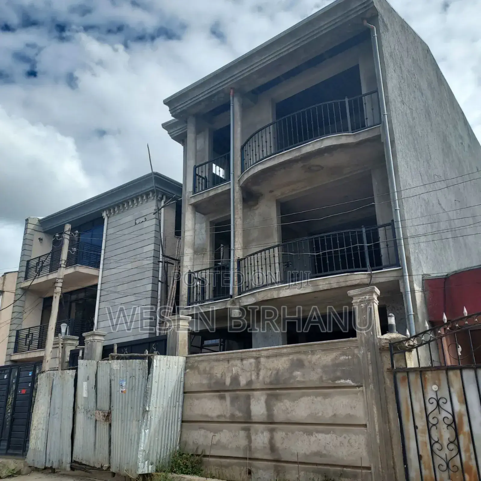 6bdrm House in G+2 ቤት ነው, Bole for sale