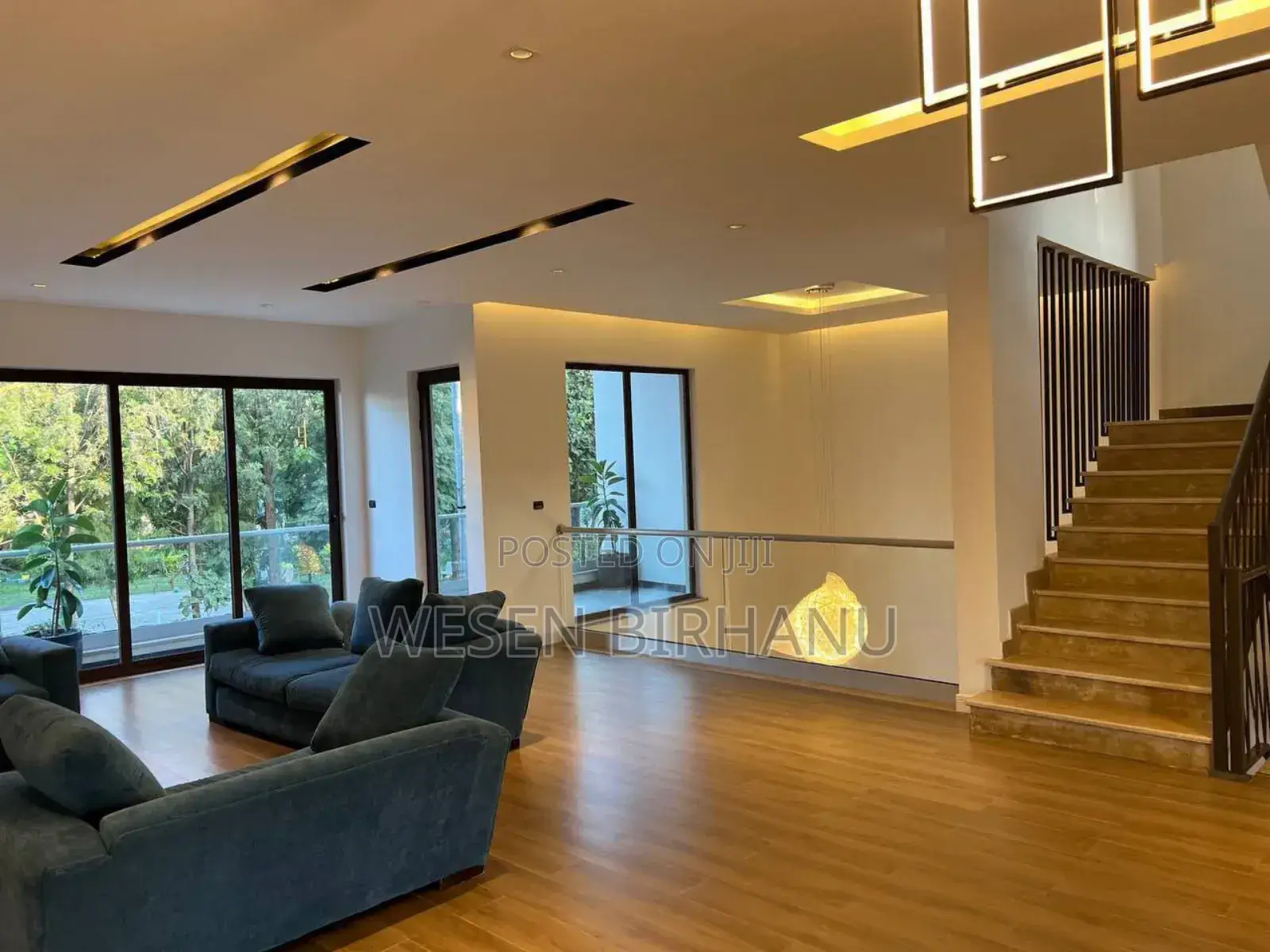 8bdrm House in G+2 ቤት, Bole for sale