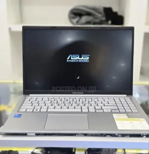 New Laptop Asus VivoBook 15 X505BA 8GB Intel Core I5 SSD 512GB
