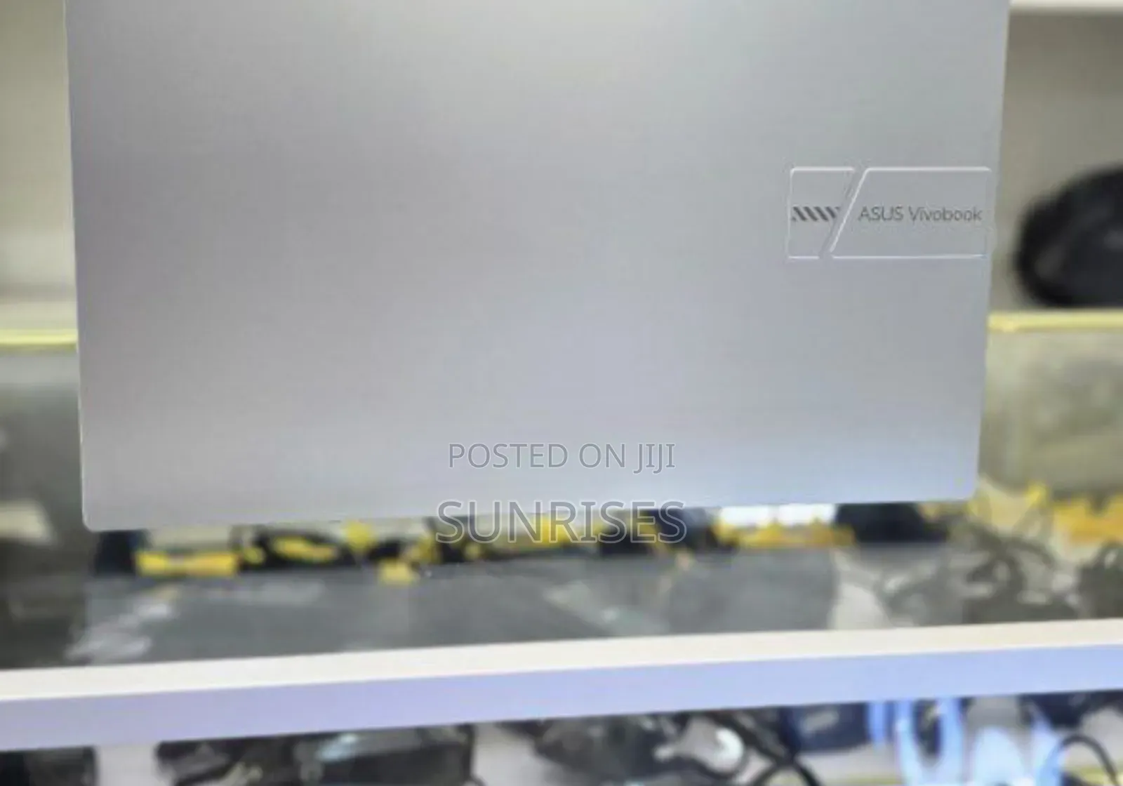 New Laptop Asus VivoBook 15 X505BA 8GB Intel Core I5 SSD 512GB