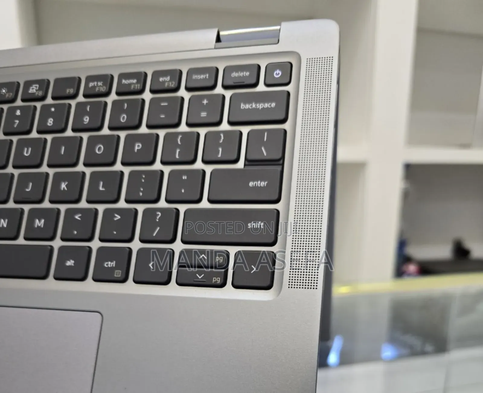 New Laptop Dell 16GB Intel Core I5 SSD 256GB