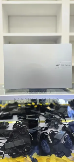 New Laptop Asus VivoBook 15 X540NA 8GB Intel Core I5 SSD 512GB