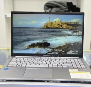 New Laptop Asus VivoBook 15 X505BA 8GB Intel Core I5 SSD 512GB