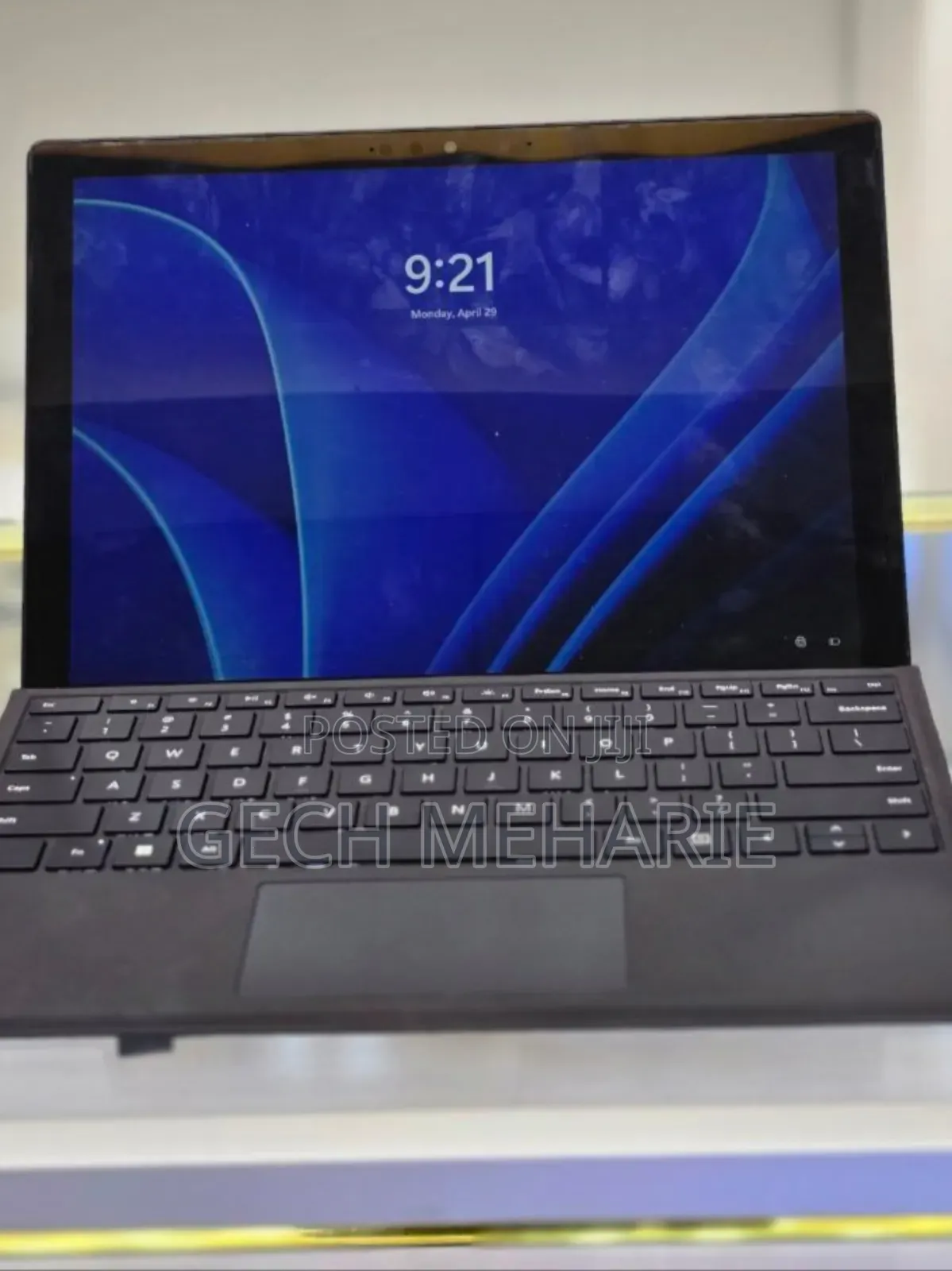 New Laptop Microsoft Surface Pro 7 16GB Intel Core I7 SSD 256GB