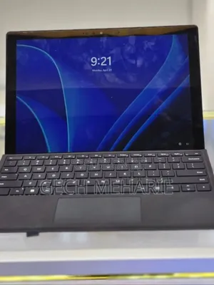 New Laptop Microsoft Surface Pro 7 16GB Intel Core I7 SSD 256GB