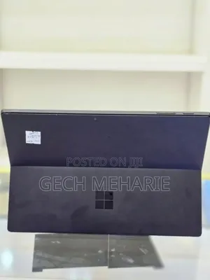 New Laptop Microsoft Surface Pro 7 16GB Intel Core I7 SSD 256GB