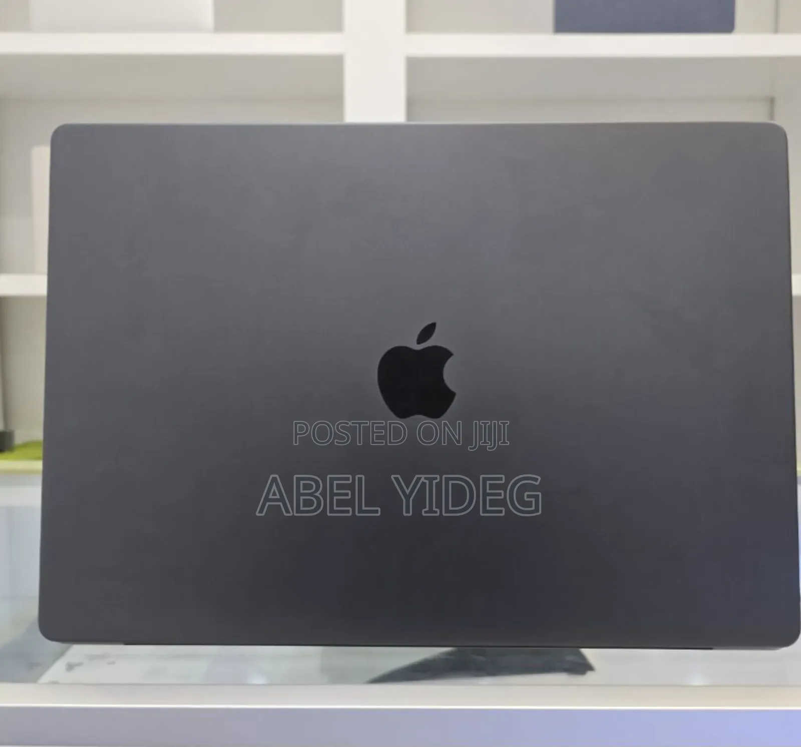 New Apple MacBook Pro 2023 M3 Pro 16-Inch 18GB Apple M3 SSD 512GB