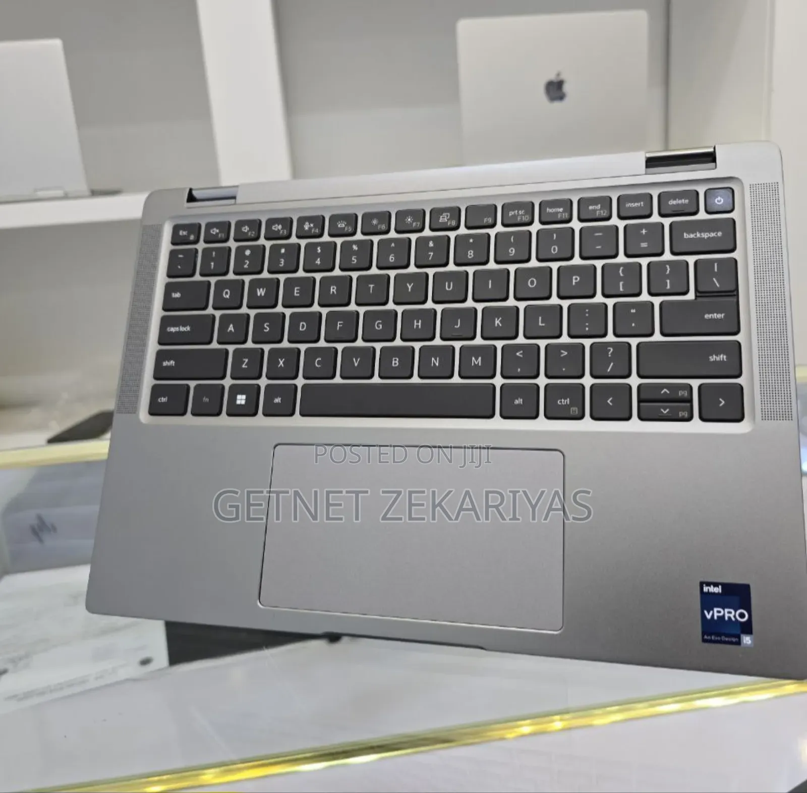 New Laptop Dell Latitude 13 3380 16GB Intel Core I5 SSD 256GB