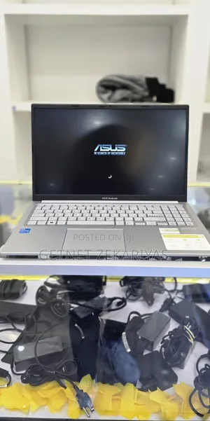 New Laptop Asus VivoBook 15 X540NA 8GB Intel Core I5 SSD 512GB