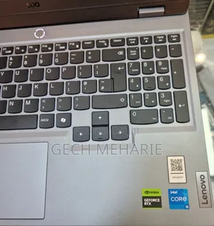 New Laptop Lenovo LOQ 15IRH8 16GB Intel Core I5 SSD 512GB
