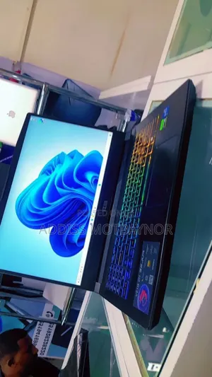 New Laptop MSI Pulse GL66 16GB Intel Core I7 SSD 1T