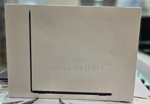 New Laptop Apple MacBook Air 2022 M2 8GB Apple M2 SSD 256GB