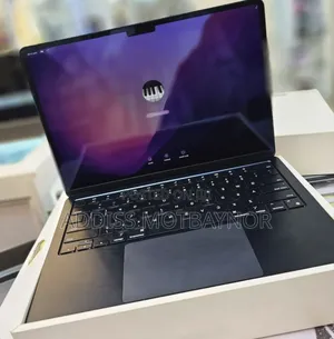 New Laptop Apple MacBook Air 8GB Apple M2 SSD 256GB