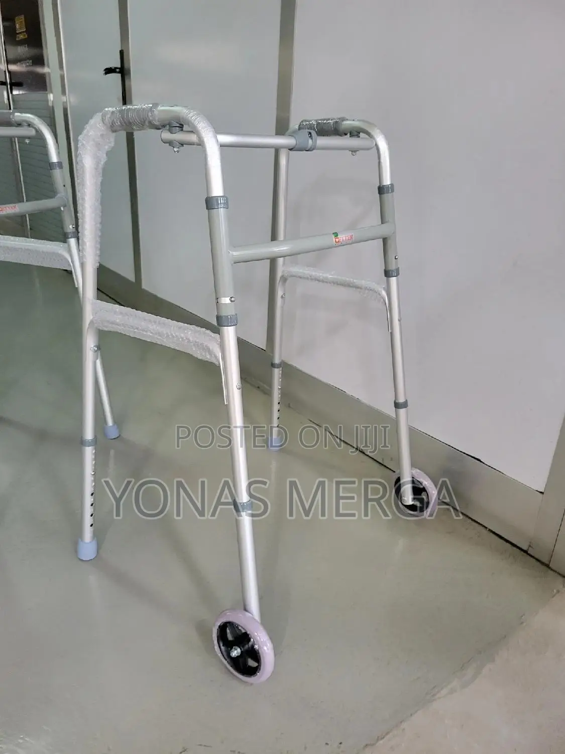 Medical Walker1⁄6?ክራንች፱μwalker፲μ~Crutches፩፪\Walker∞።¡Walker