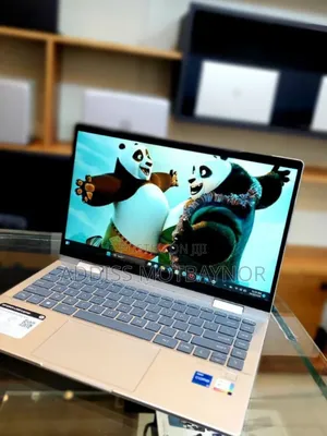 New Laptop HP Envy X360 8GB Intel Core I5 SSD 512GB