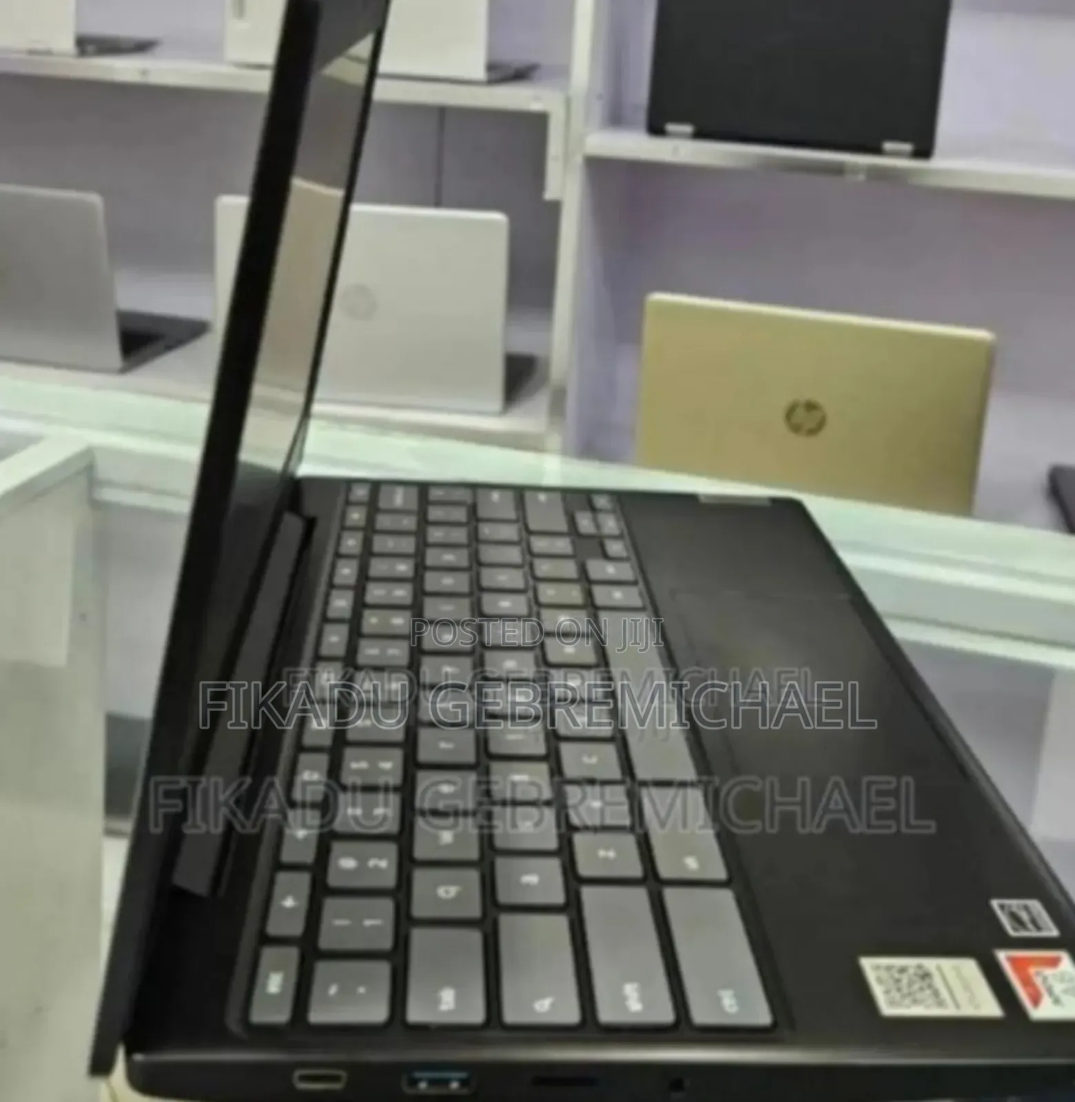 New Laptop Lenovo Chromebook C330 4GB AMD A6 SSD 32GB