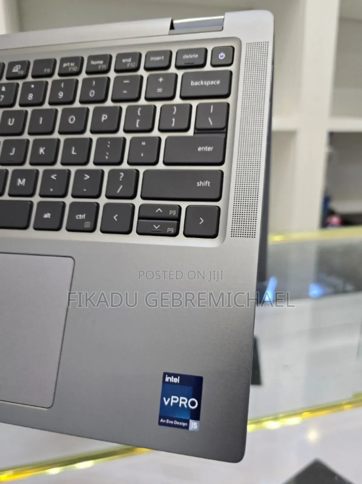 New Laptop Dell Latitude 5310 16GB Intel Core I5 SSD 256GB