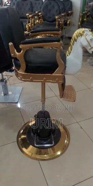 Photo - Child Barber Chair