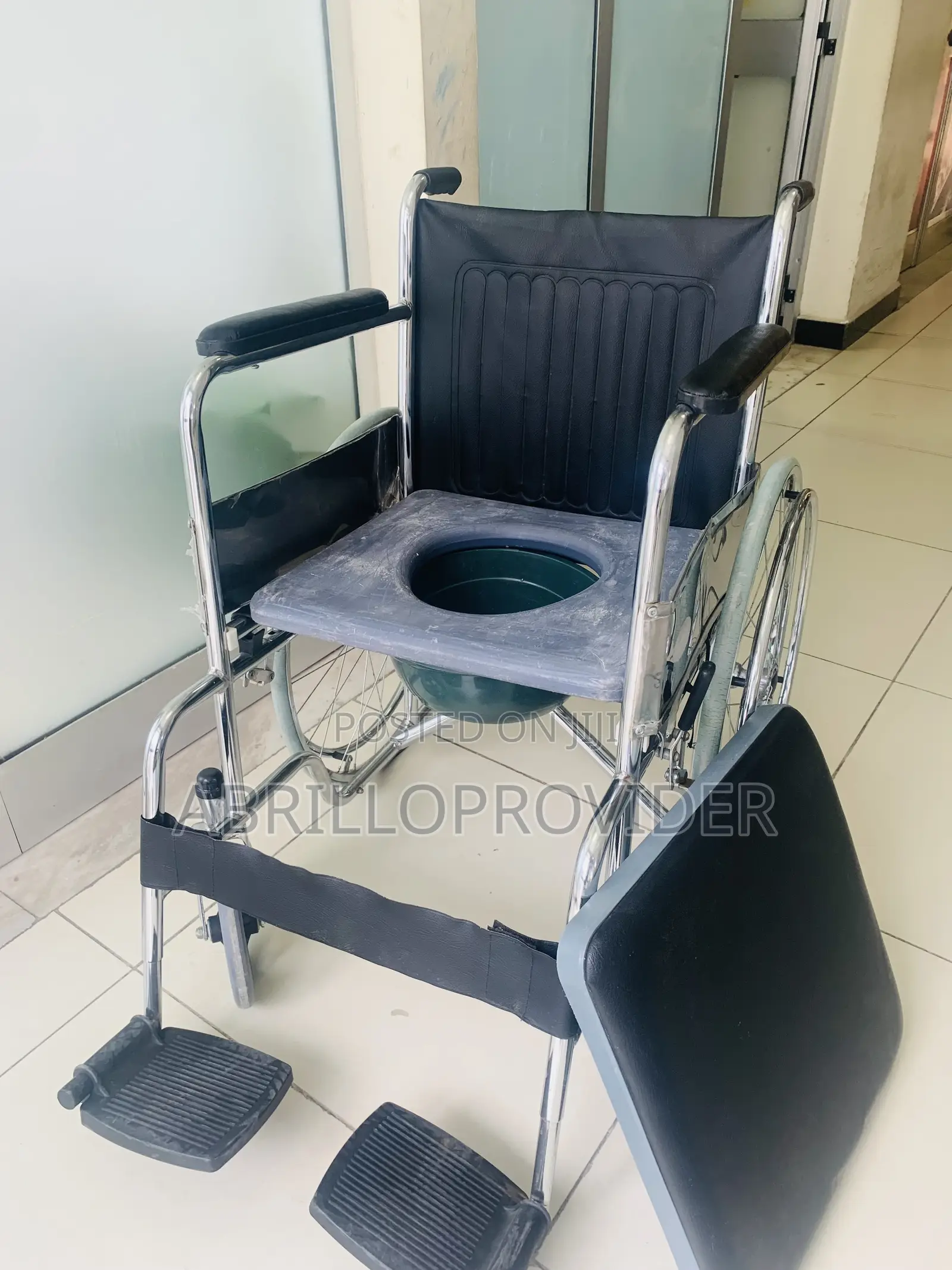 Toilet Wheelchair76wheelchair89wheekchair71wheelchair8wheel