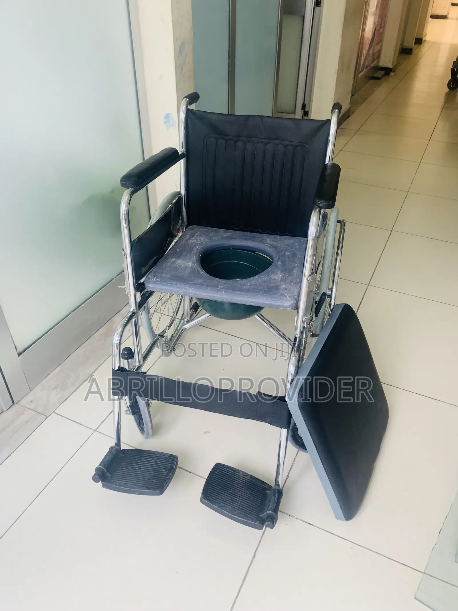 Toilet Wheelchair77wheelchair8wheelchair7wheelchair8wheel