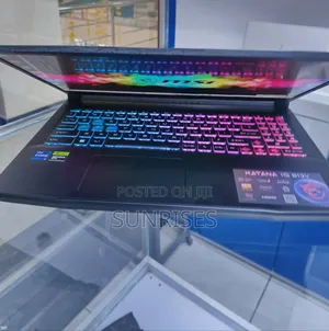 New Laptop MSI Katana 15 32GB Intel Core I7 SSD 1T