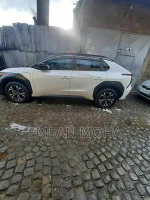 Toyota bZ4X 2022 White