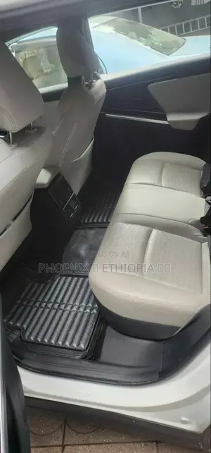 Toyota bZ4X 2022 White