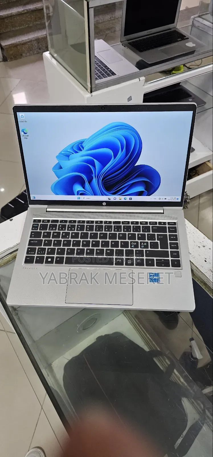 New Laptop HP 16GB Intel Core I3 SSD 256GB