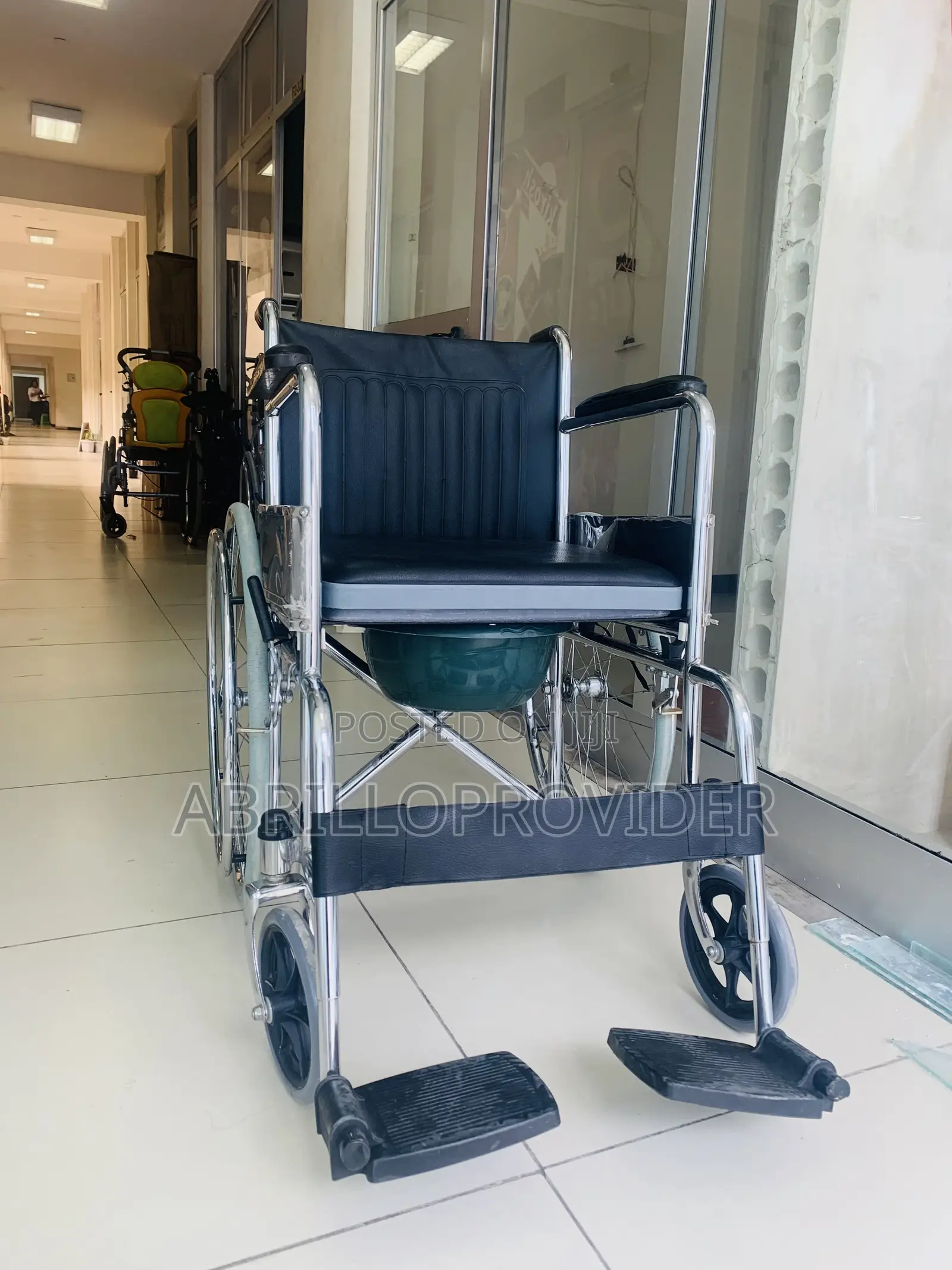 Strong Toilet Wheelchair1folding Wheelchai R1’S1wheelchair15