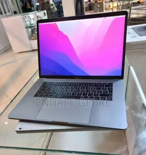 New Laptop Apple MacBook Pro 2016 16GB Intel Core I7 SSD 512GB